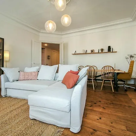 Beautiful Accommodation-spacious-near Les Halles-2 People * Pau